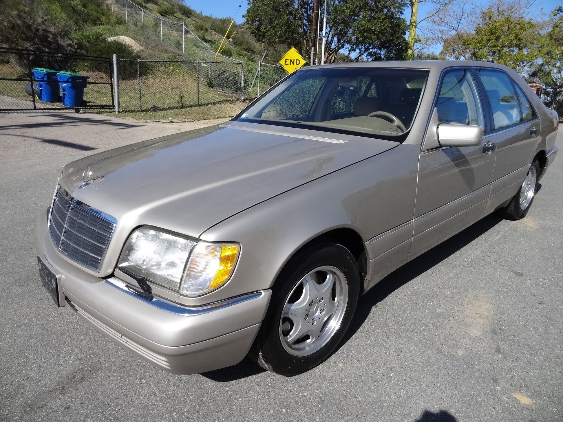 Mercedes Benz S600 1997