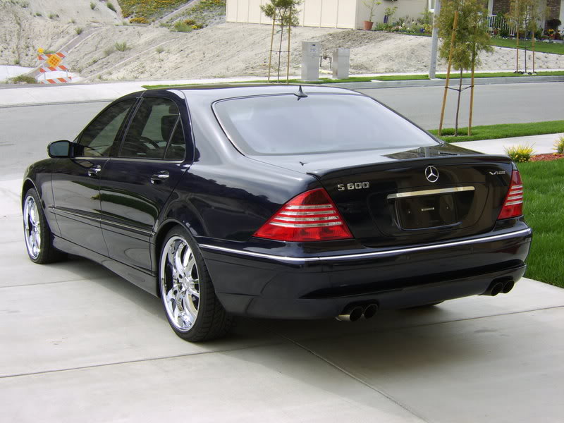 Mercedes Benz S600 2001