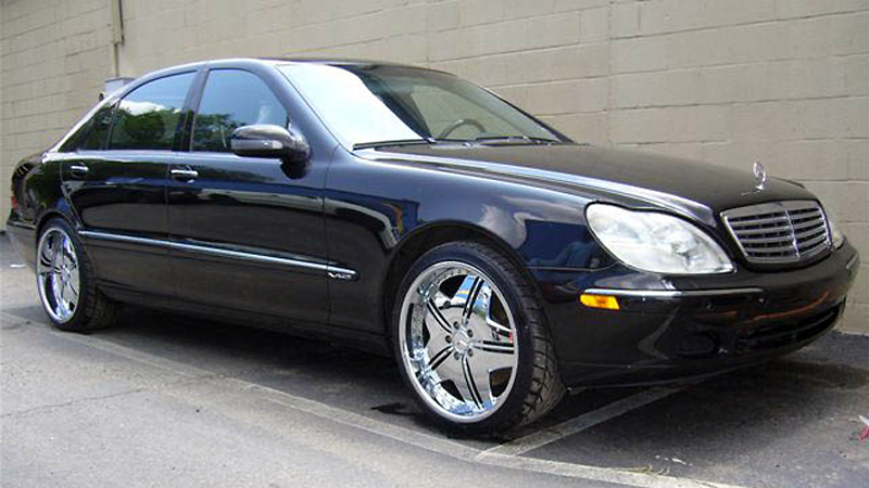 Mercedes Benz S600 2001