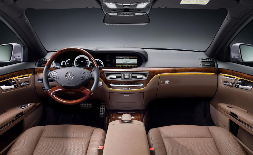 Mercedes Benz S600 2010