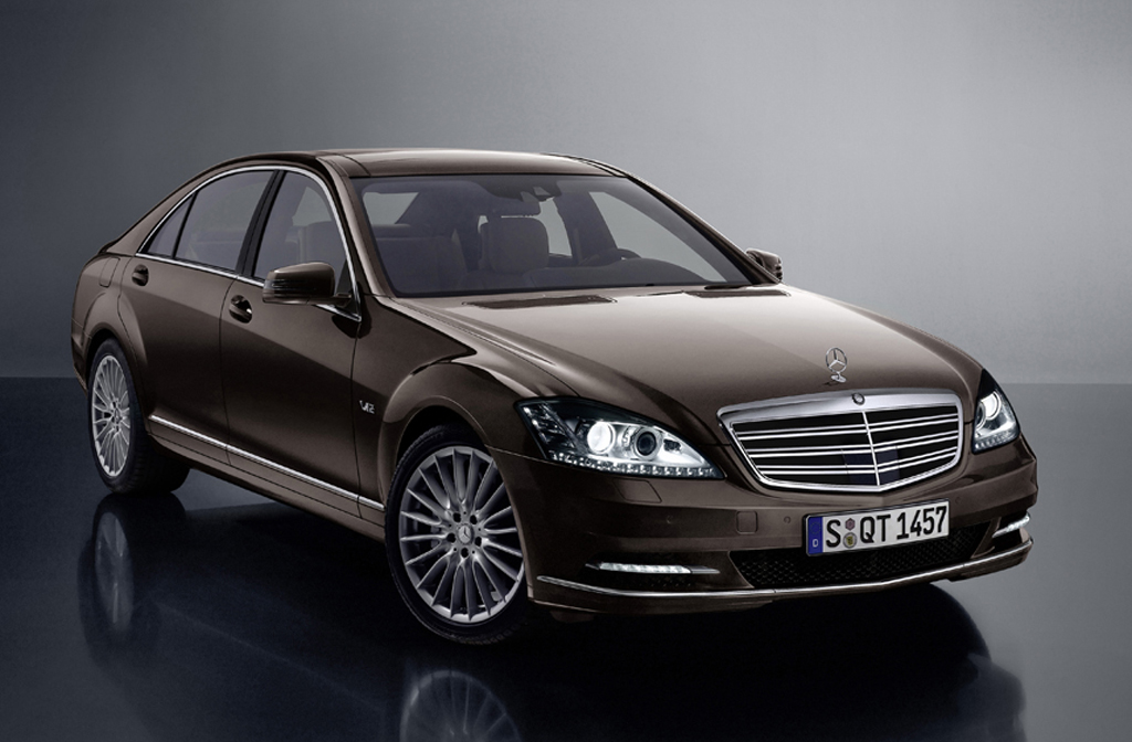 Mercedes Benz S600 2010