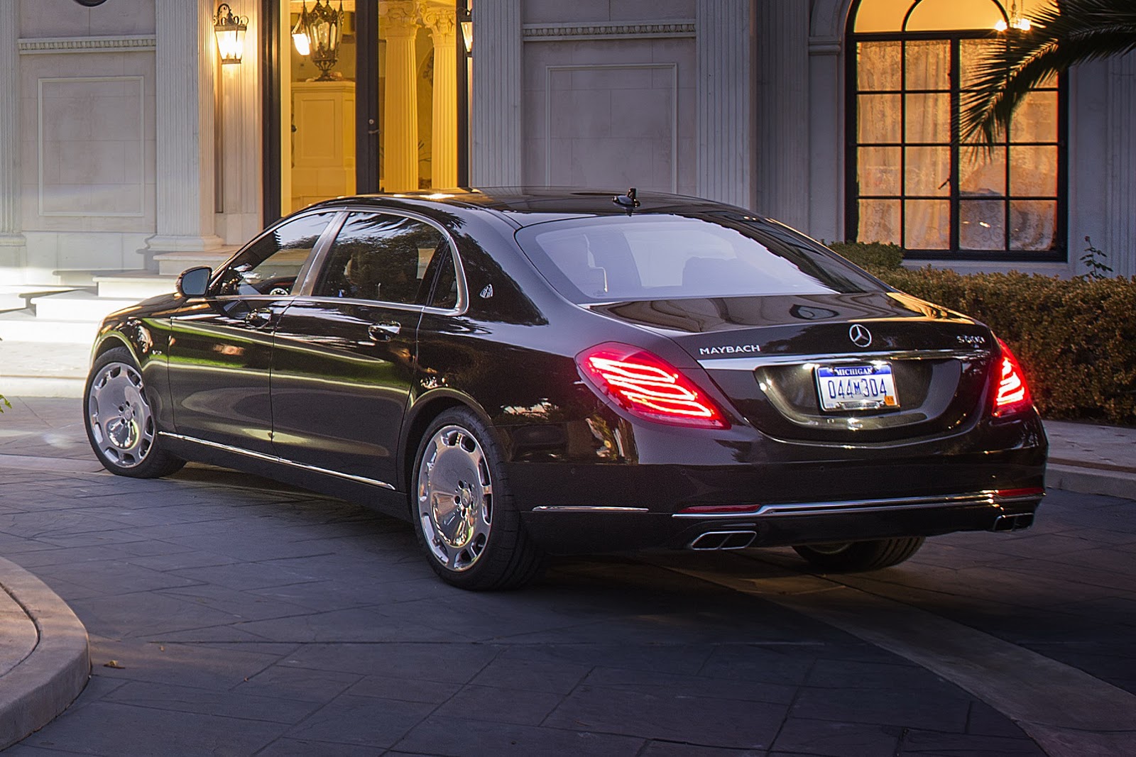 Mercedes Benz S600 4matic