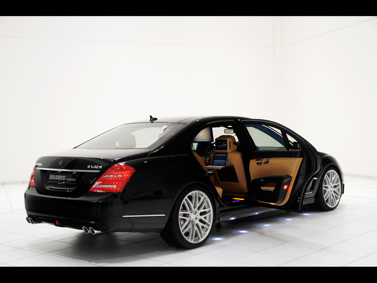 Mercedes Benz S600 Brabus