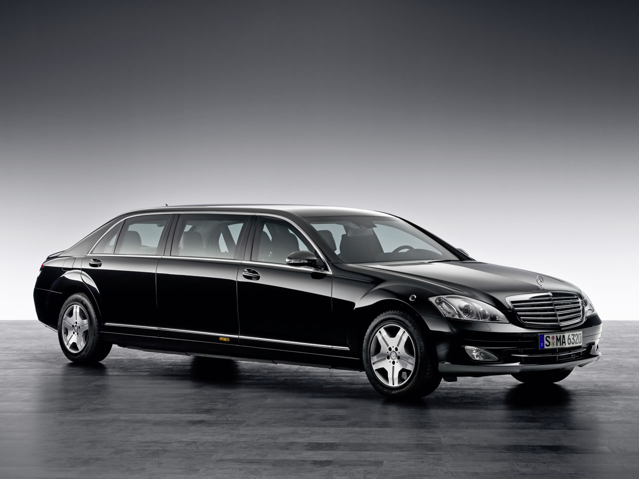 Mercedes Benz S600 Guard Mercedes Benz S600 Guard