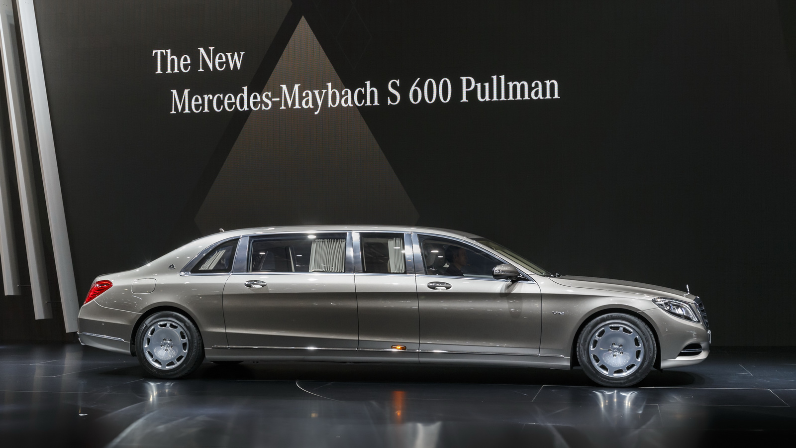 Mercedes Benz S600 Maybach Pullman Mercedes Benz S600 Maybach Pullman
