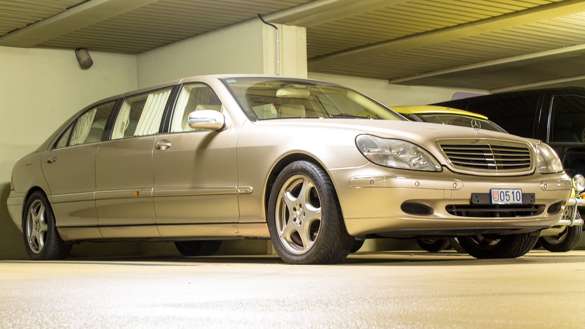 Mercedes Benz S600 Pullman