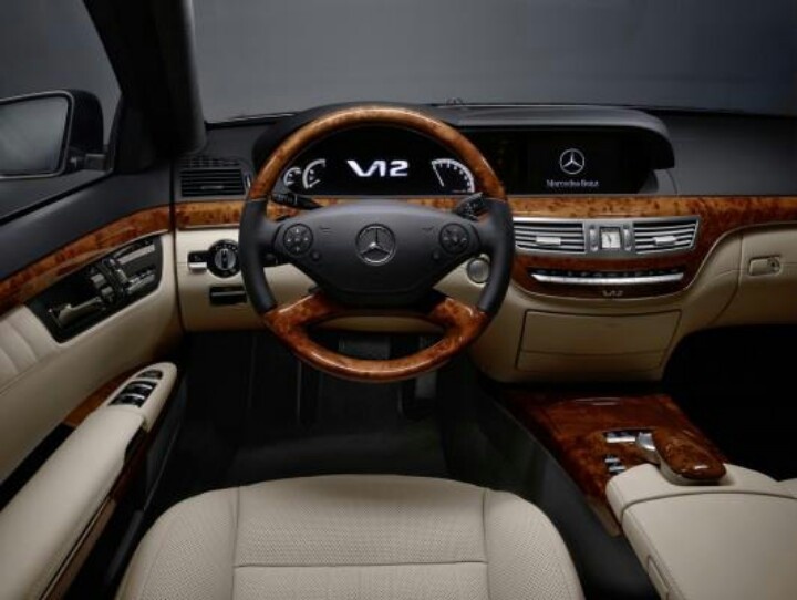 Mercedes Benz S600 V12