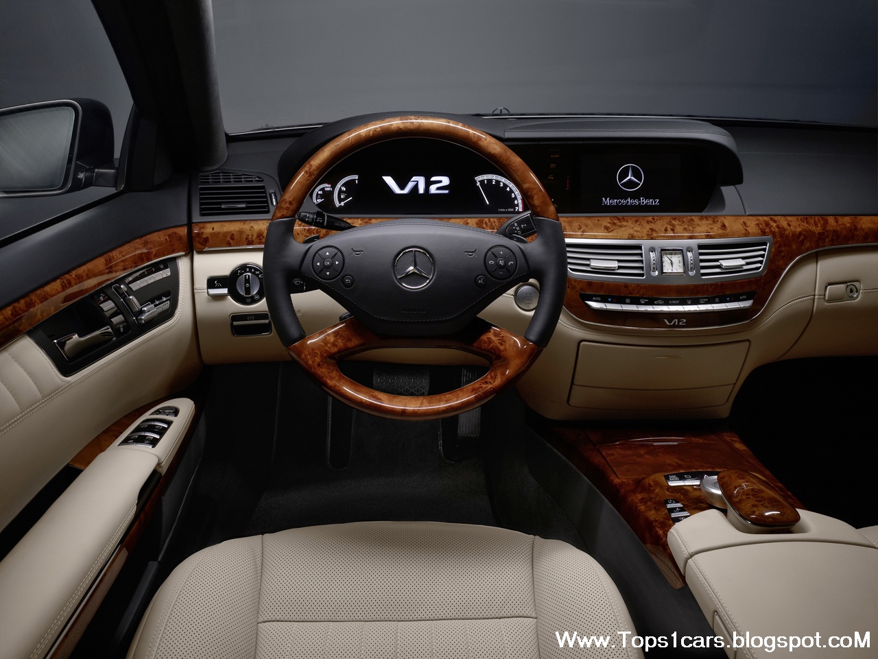 Mercedes Benz S600 V12