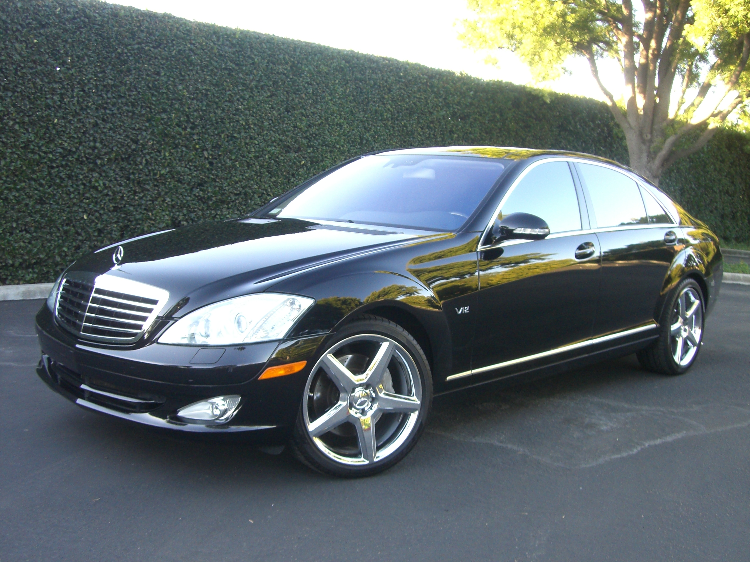 Mercedes Benz S600 V12