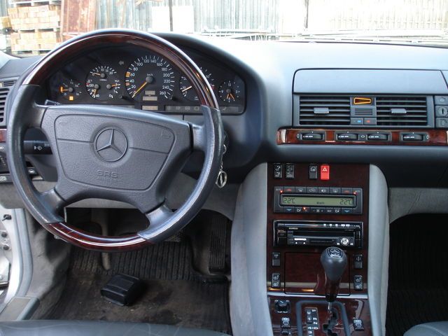 Mercedes Benz S600 W140