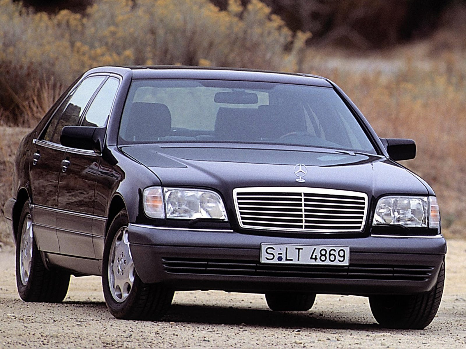 Mercedes Benz S600 W140