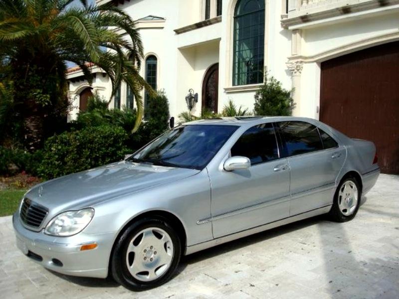 Mercedes Benz S600 W220