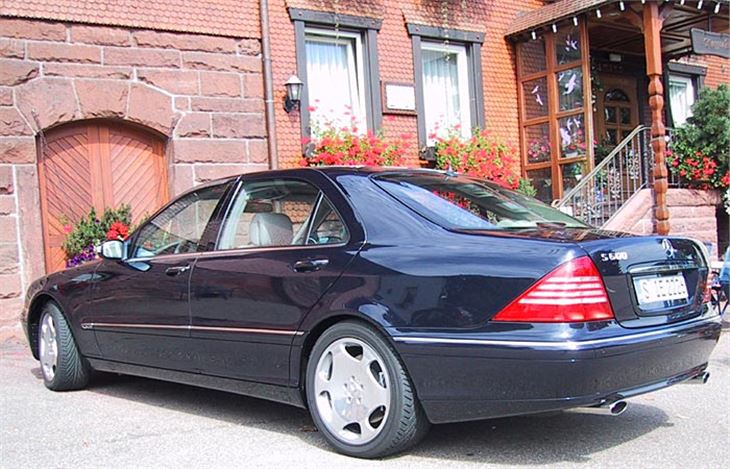 Mercedes Benz S600 W220