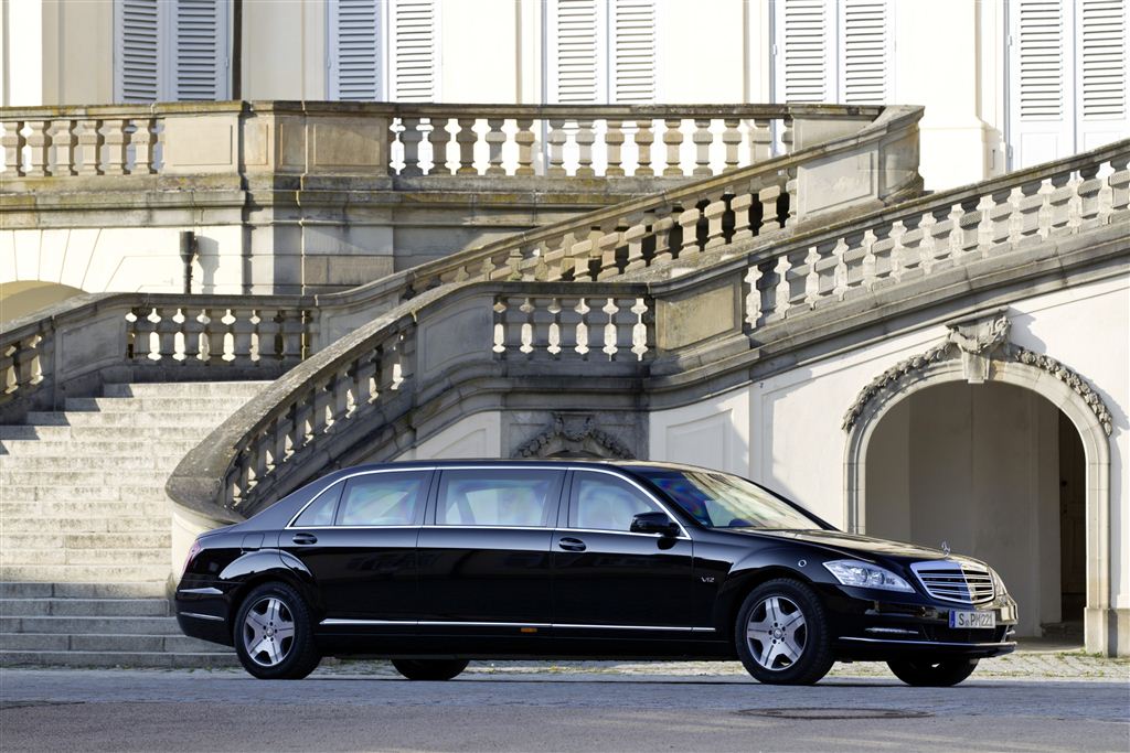 Mercedes Benz S600 W221 Pullman Limousine