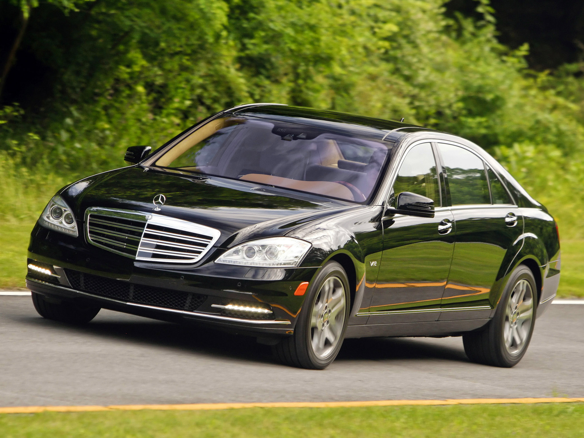 Mercedes Benz S600 W221