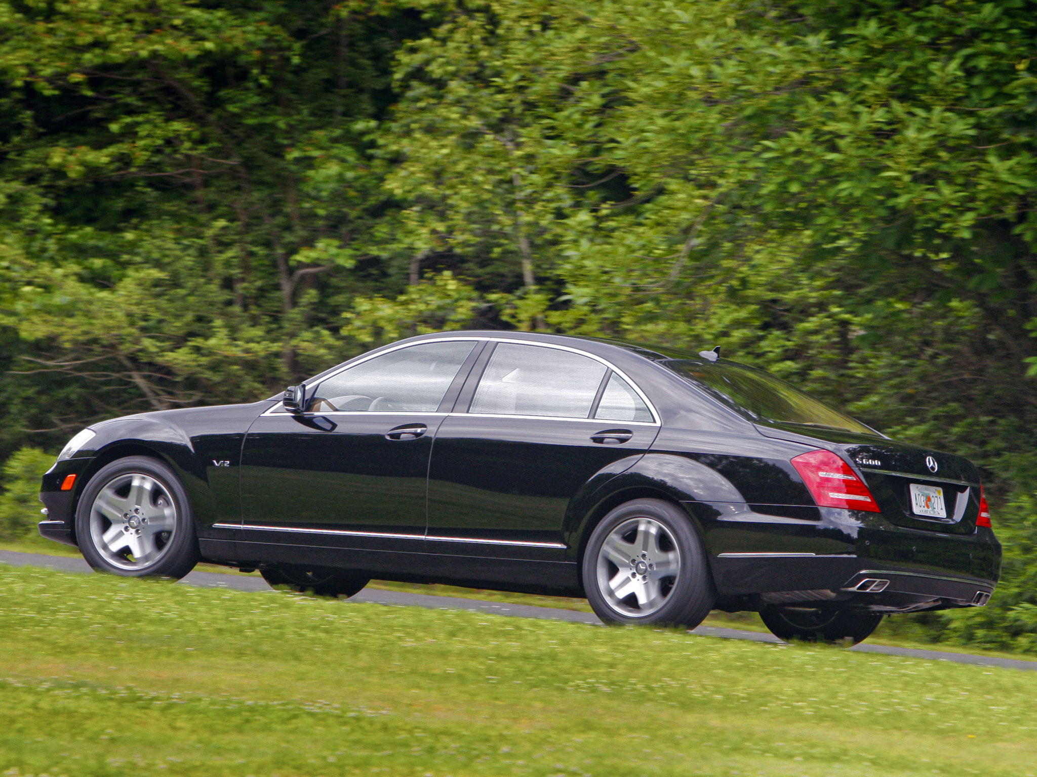 Mercedes Benz S600 W221