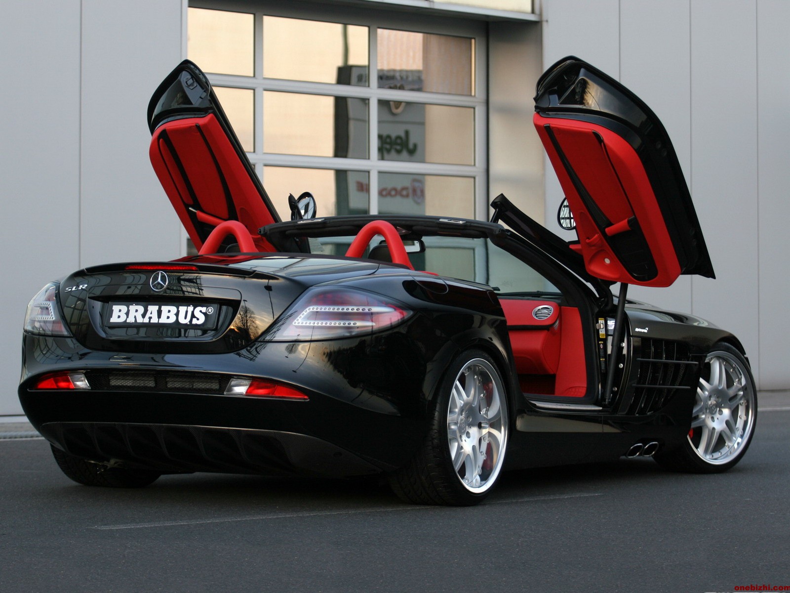 Mercedes-Benz SLR McLaren