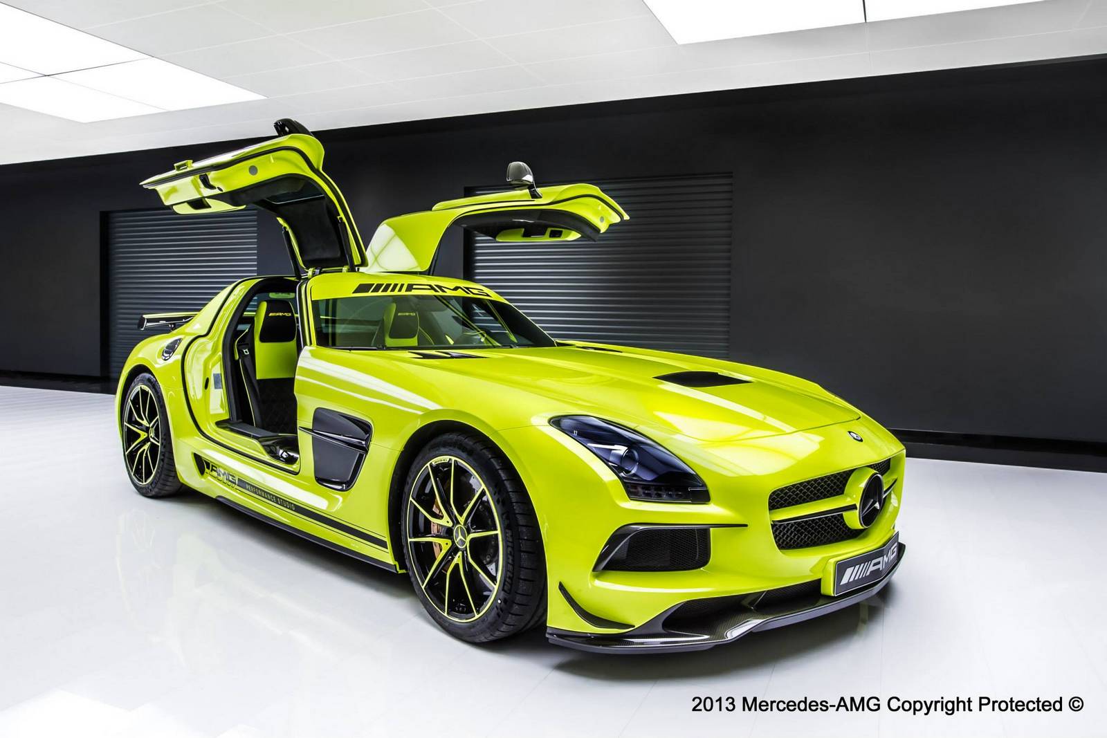 Mercedes Benz Sls 2017
