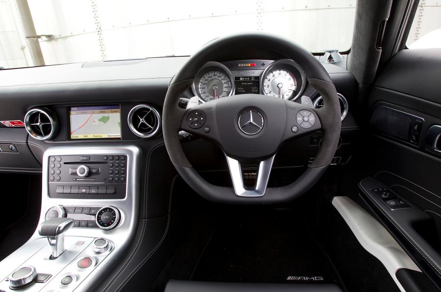 Mercedes Benz Sls Amg 2017