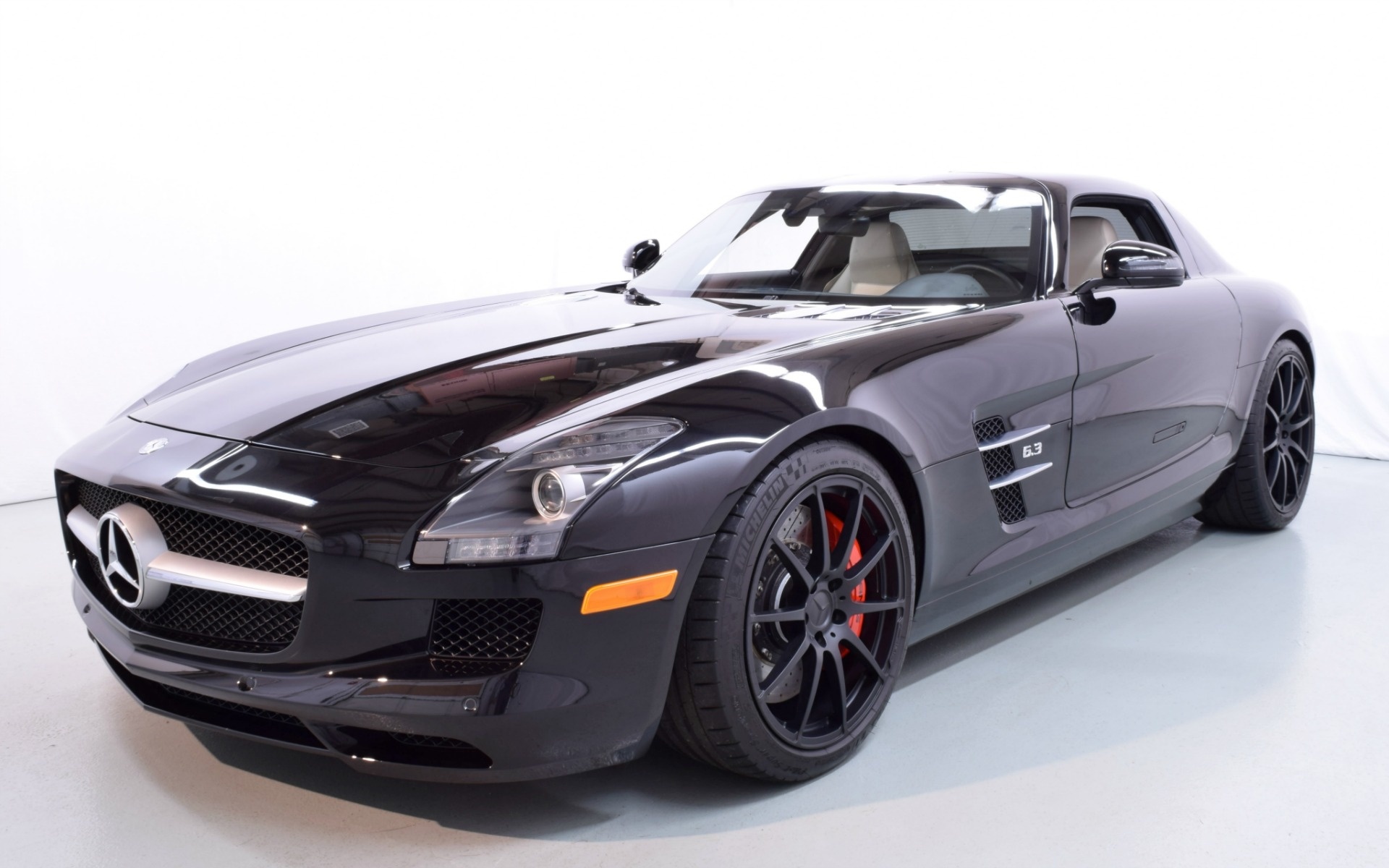 Mercedes Benz Sls Coupe