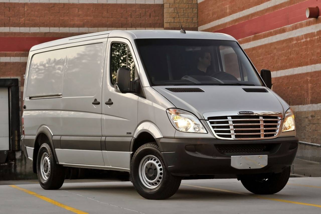 Mercedes Benz Sprinter 144