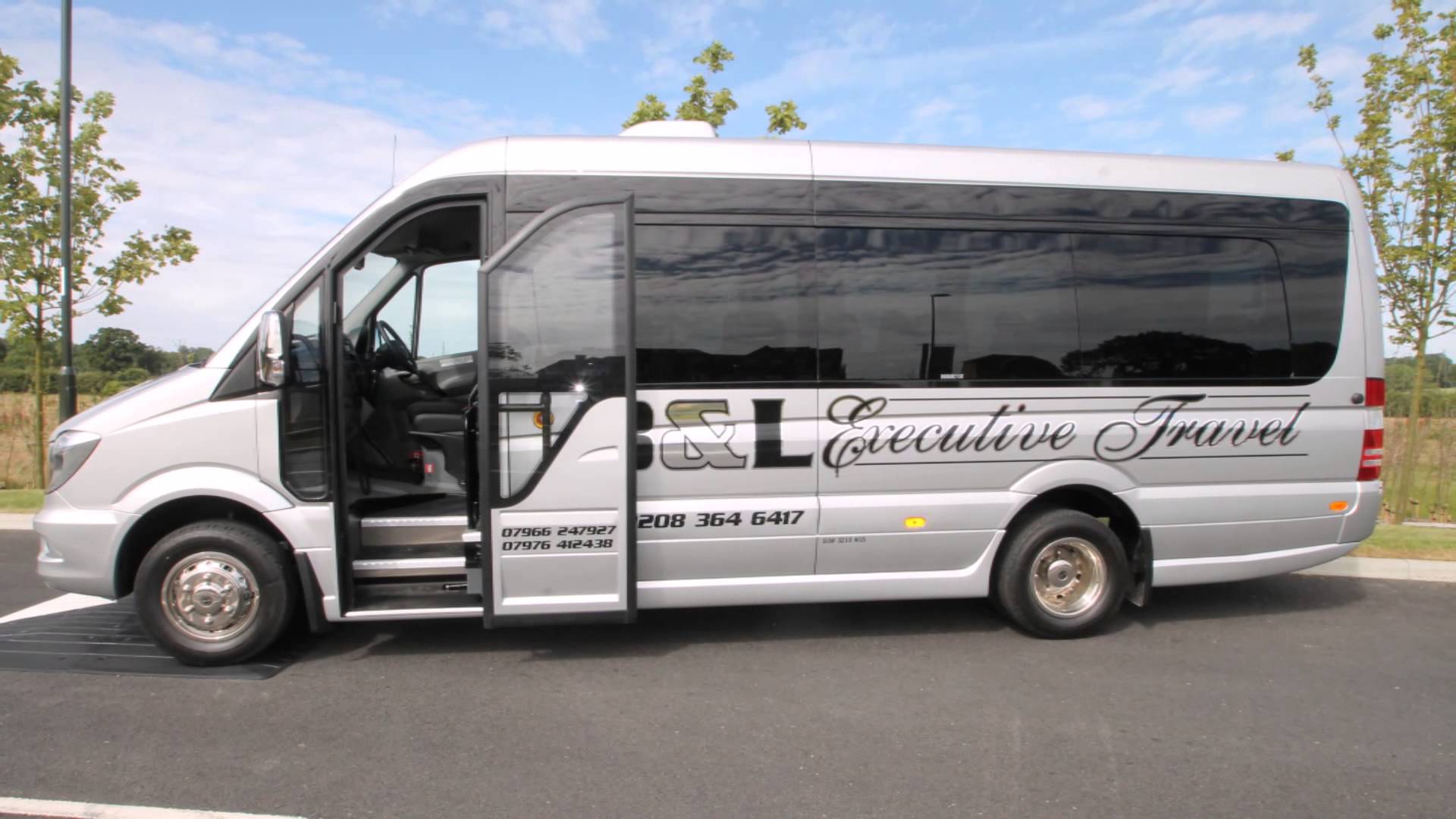 Mercedes Benz Sprinter 16 Seater