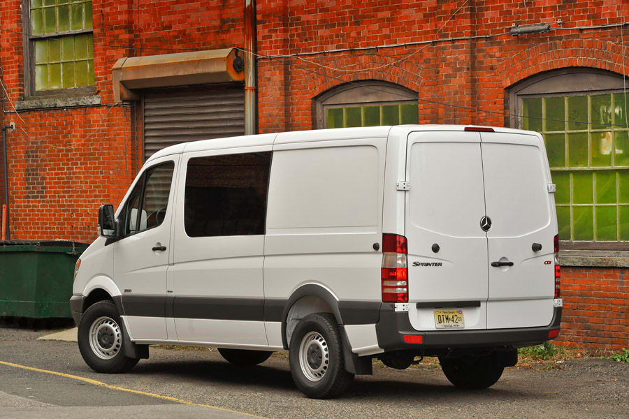 Mercedes Benz Sprinter 2010