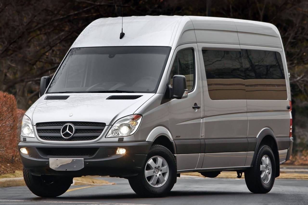 Mercedes Benz Sprinter 2013