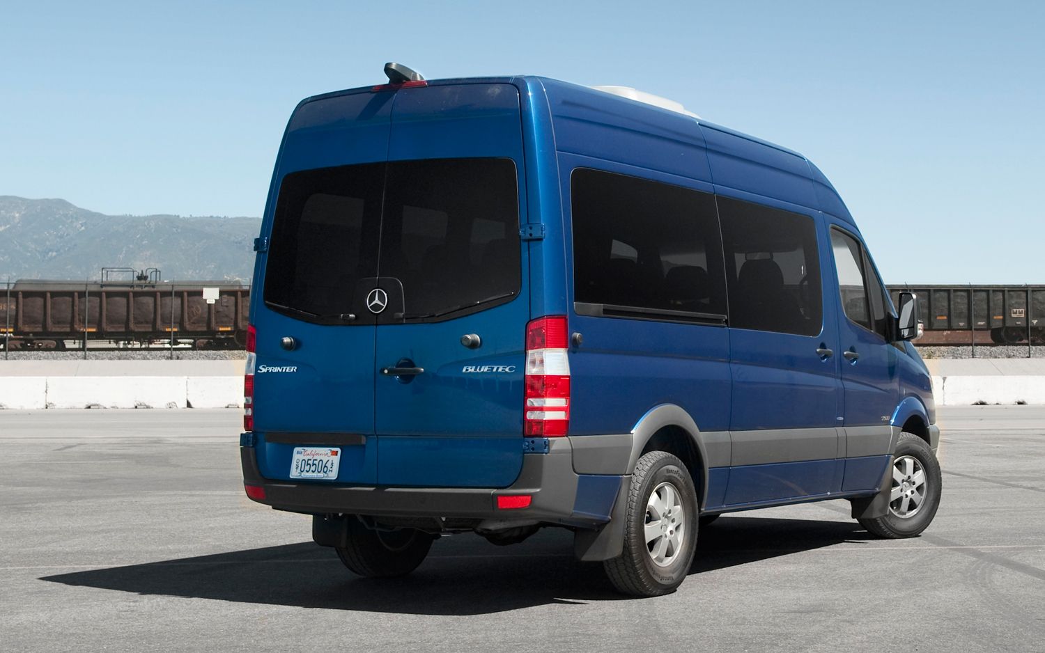 Mercedes Benz Sprinter 2013