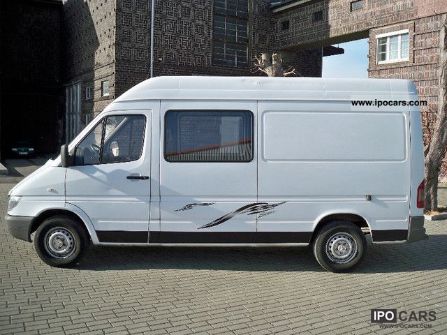 Mercedes Benz Sprinter 211