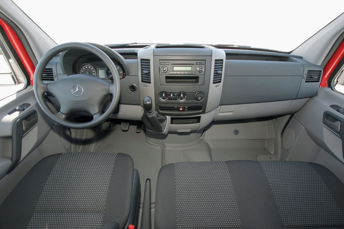 Mercedes Benz Sprinter 213