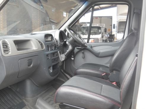 Mercedes Benz Sprinter 22 Seater