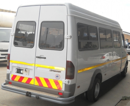 Mercedes Benz Sprinter 22 Seater