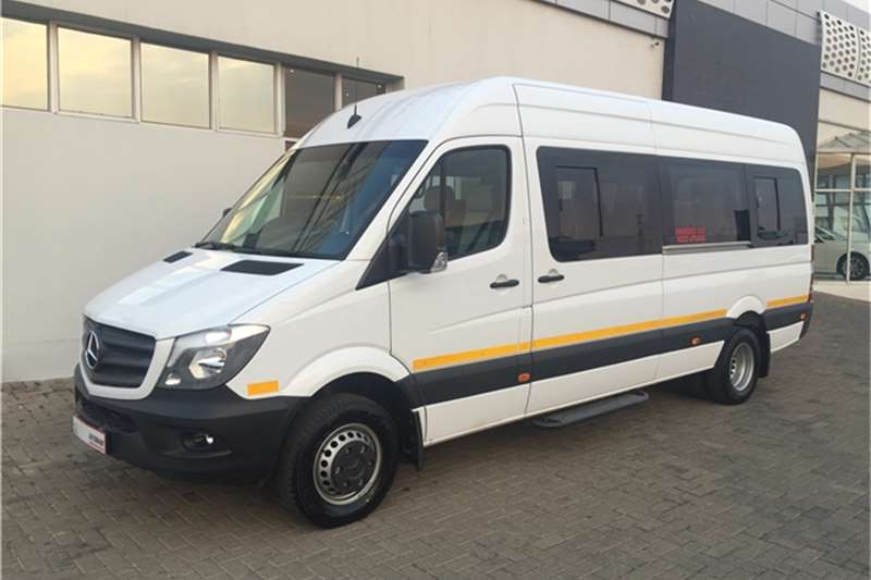 Mercedes Benz Sprinter 22 Seater