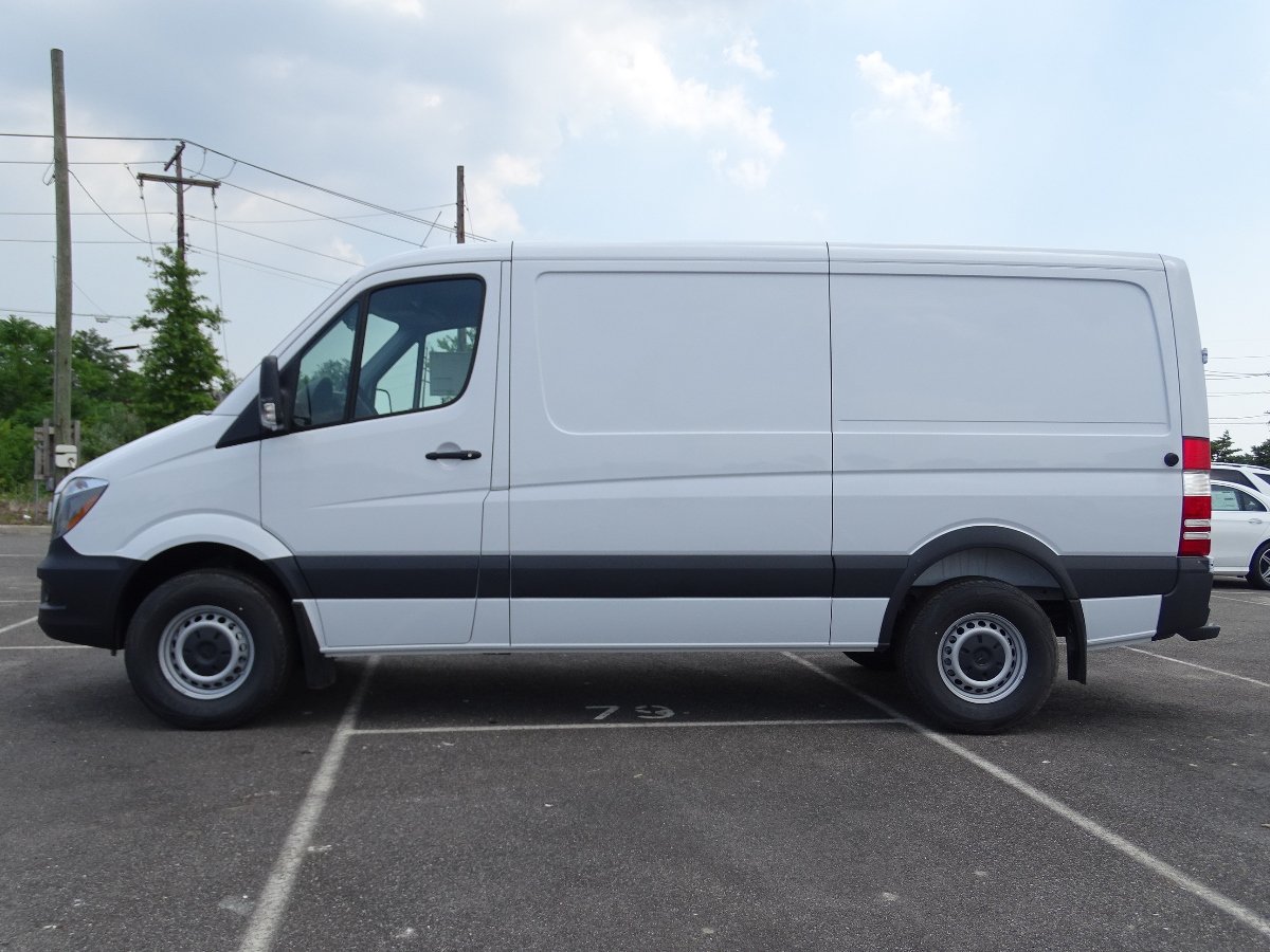 Mercedes Benz Sprinter 2500