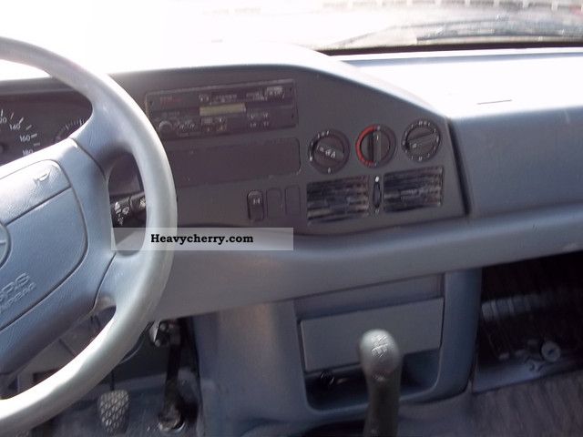 Mercedes Benz Sprinter 310