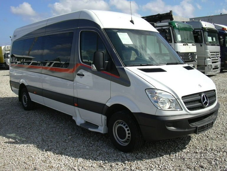 Mercedes Benz Sprinter 311