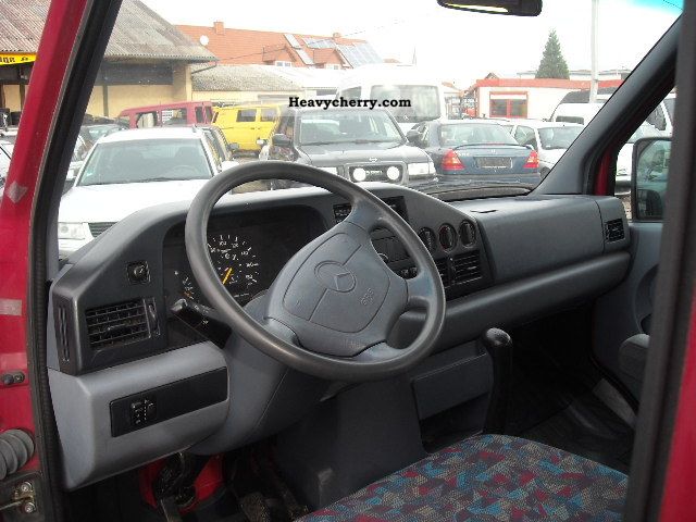 Mercedes Benz Sprinter 312