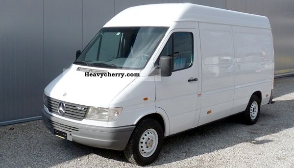 Mercedes Benz Sprinter 312