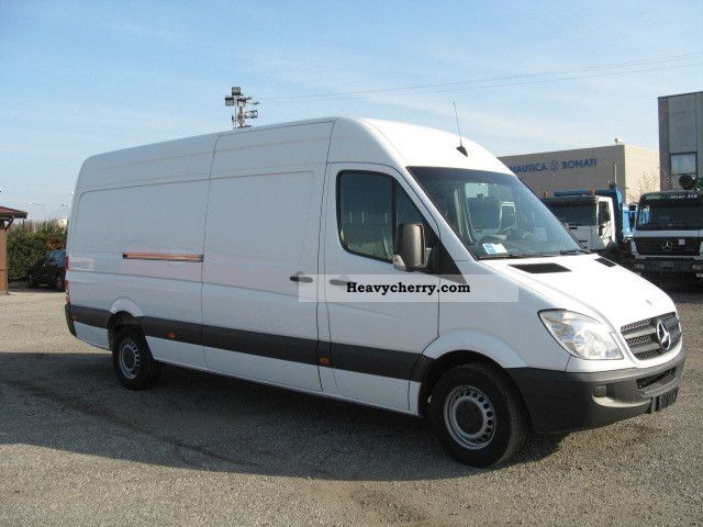 Mercedes Benz Sprinter 318 Mercedes Benz Sprinter 318