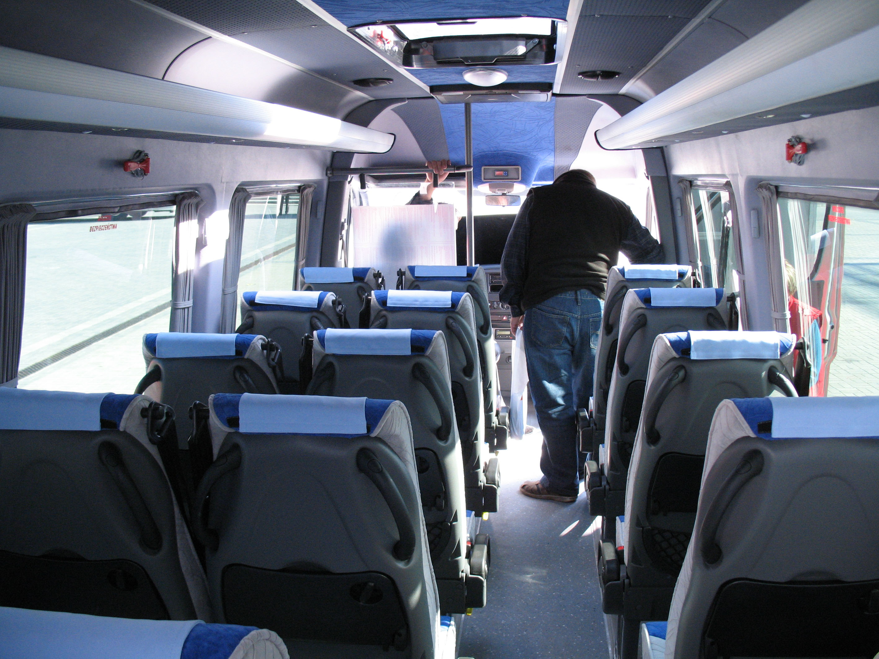 Mercedes Benz Sprinter 3500