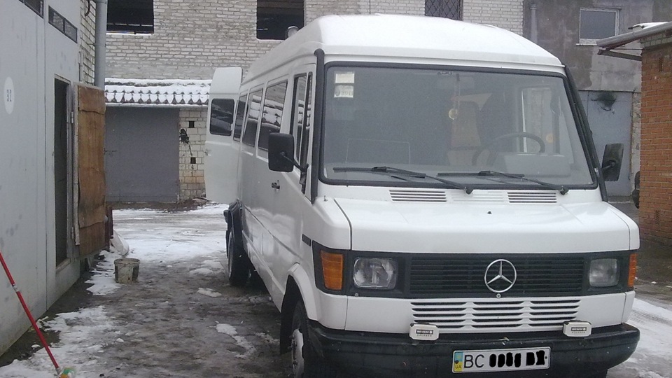 Mercedes Benz Sprinter 408 Mercedes Benz Sprinter 408
