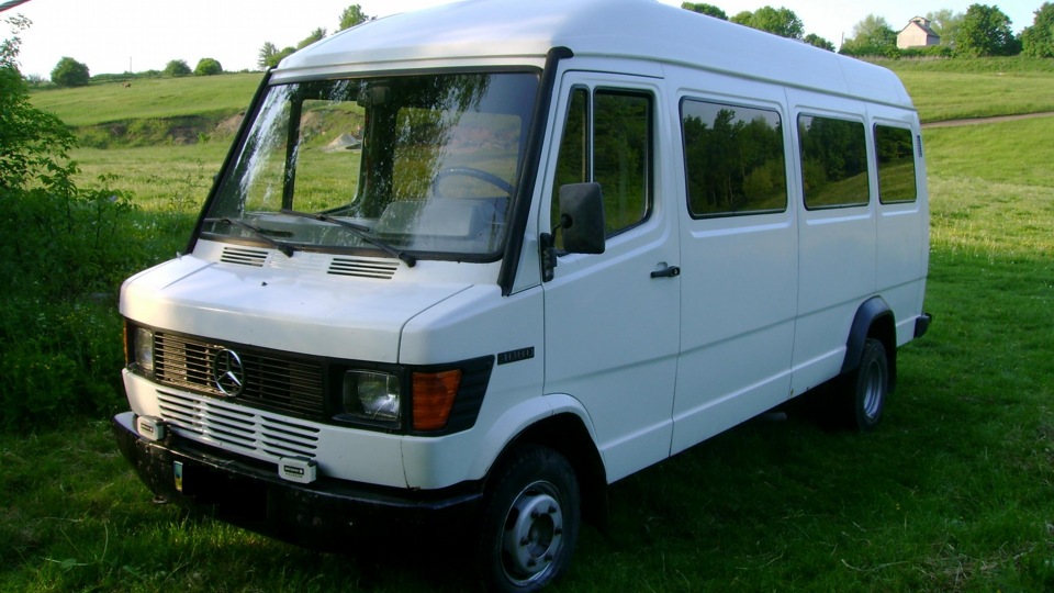 Mercedes Benz Sprinter 408