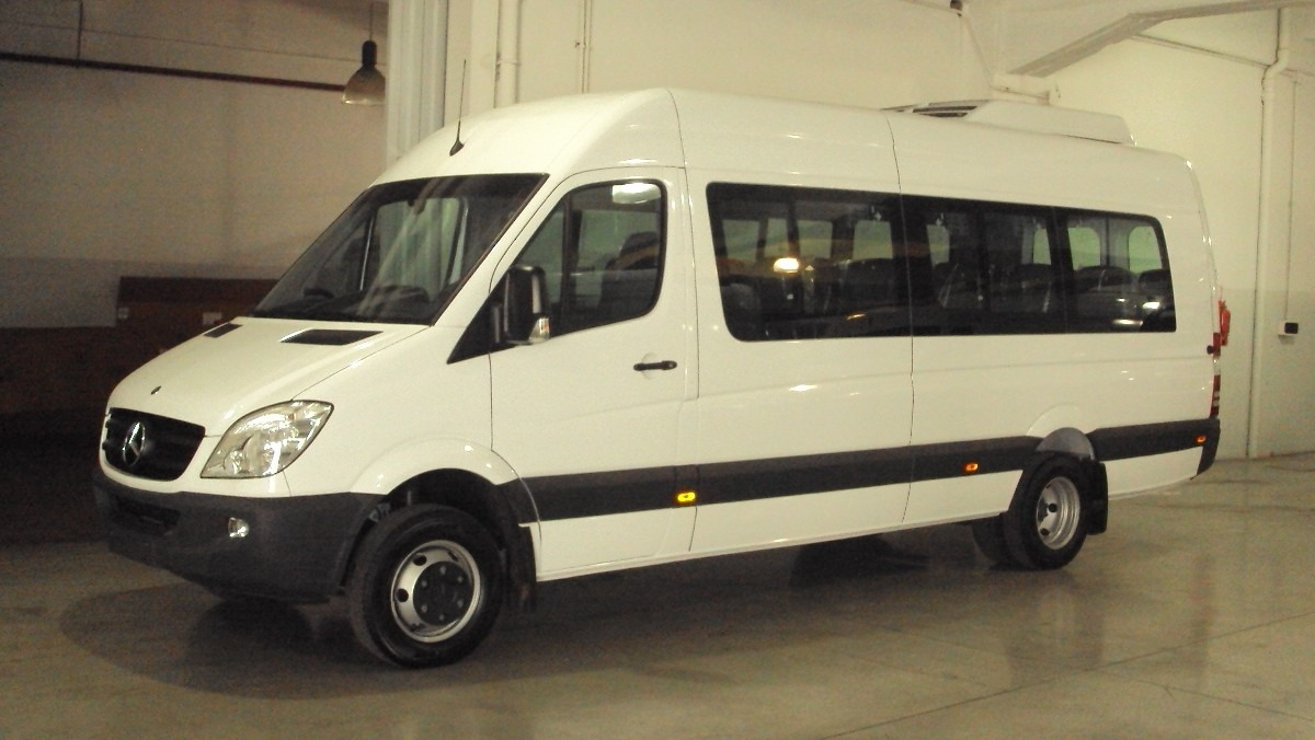 Mercedes Benz Sprinter 515