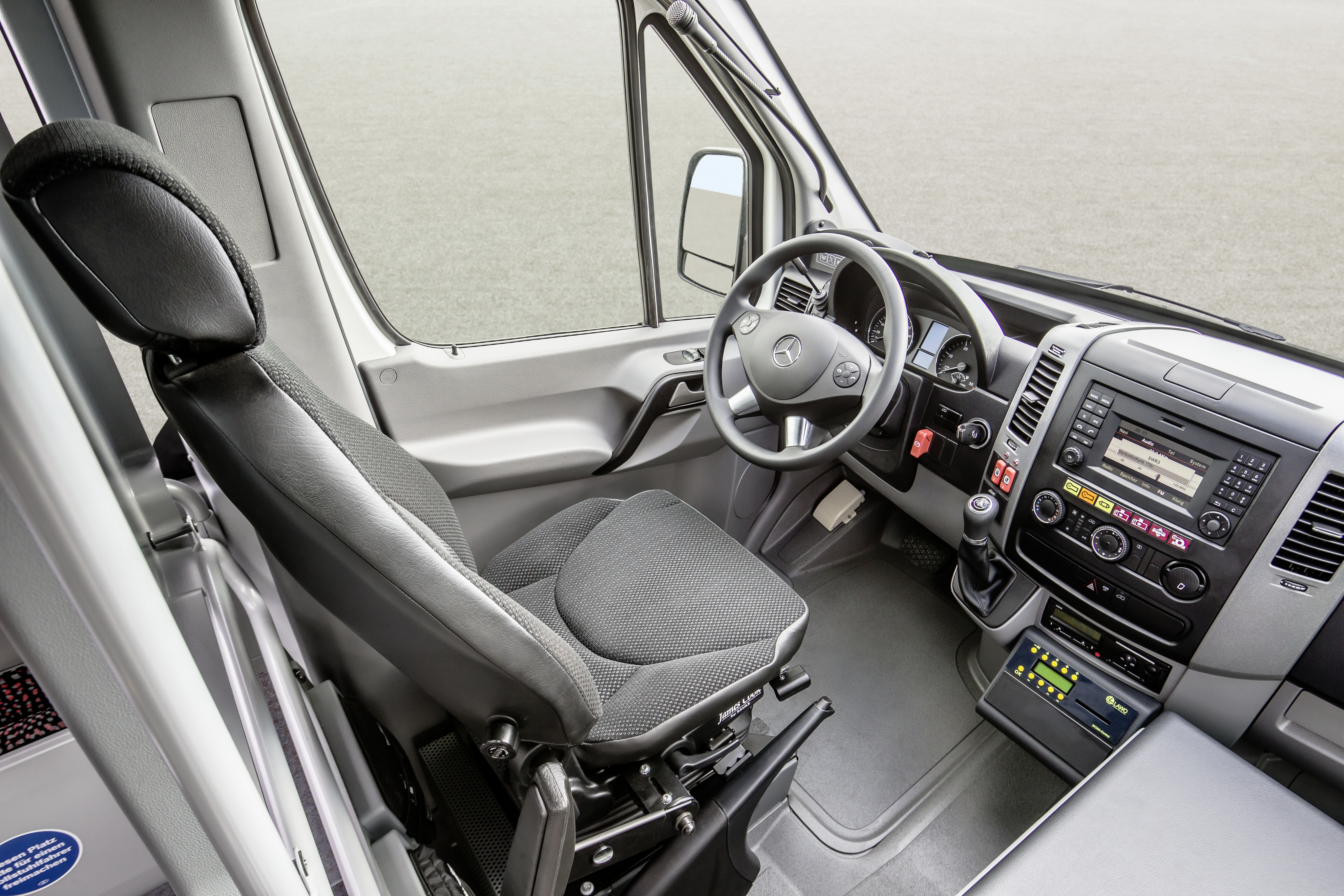 Mercedes Benz Sprinter 906