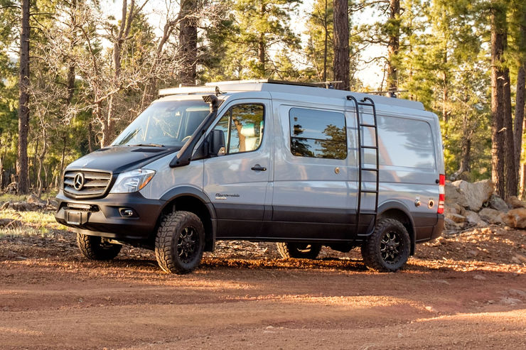 Mercedes Benz Sprinter Camper 4x4