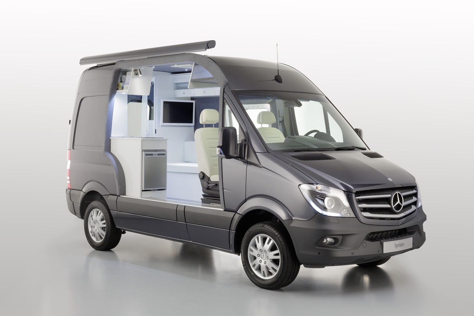 Mercedes Benz Sprinter Camper Van