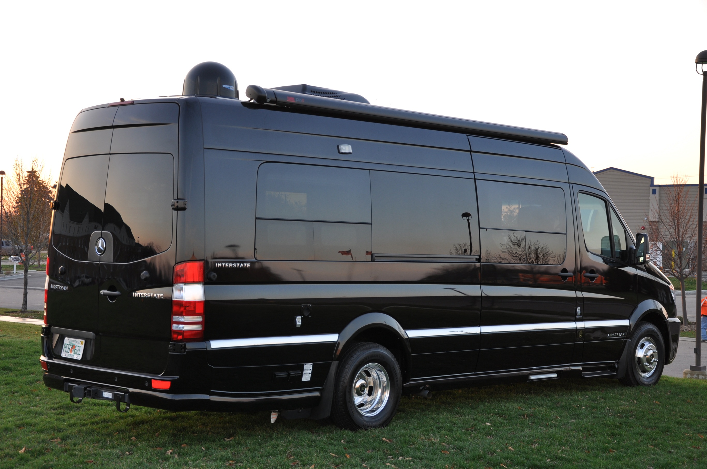 Mercedes Benz Sprinter Camper