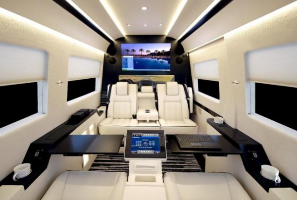Mercedes Benz Sprinter Cargo Van 3500