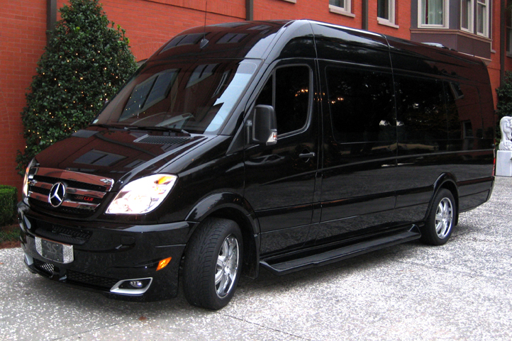Mercedes Benz Sprinter Limo